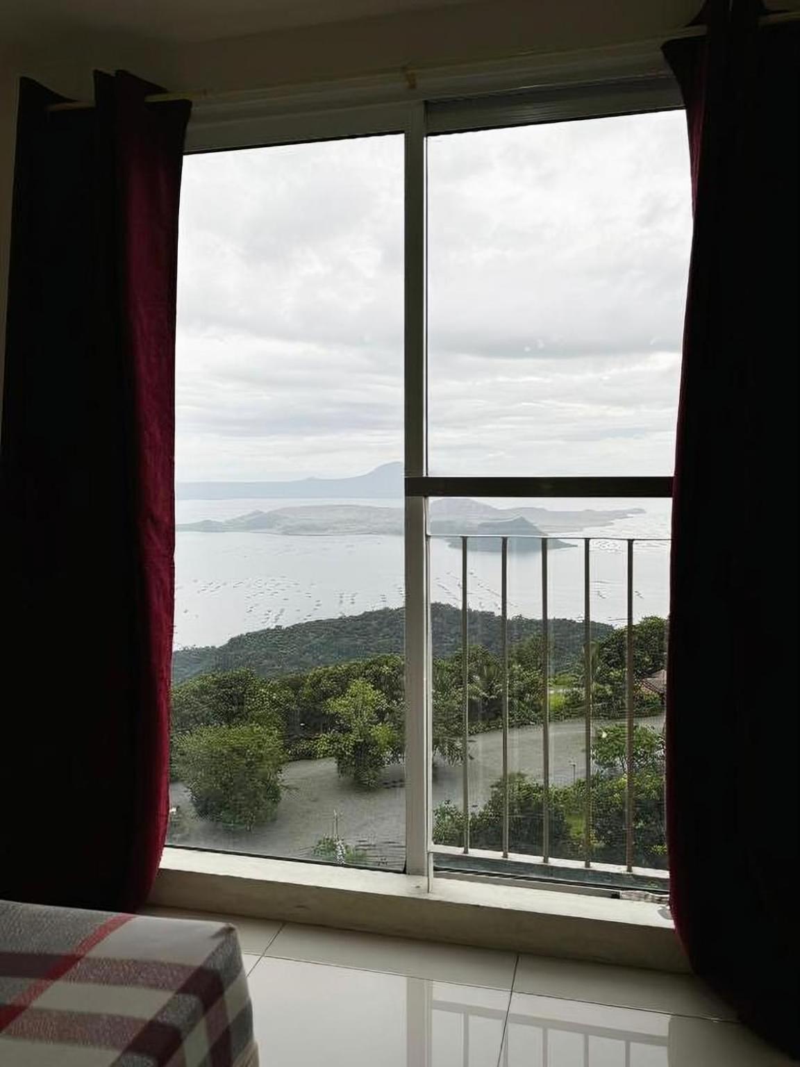 Aps Tagaytay Suites Tagaytay City Buitenkant foto